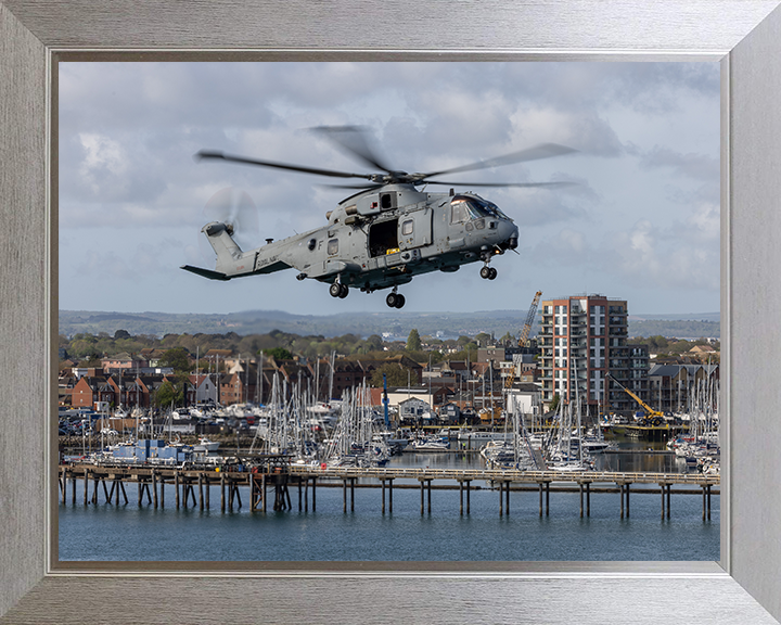 Merlin Helicopter Embarks HMS Prince of Wales Photo Print - Royal Navy Aircraft Hampshire Prints 10 x 8 Silver Frame No