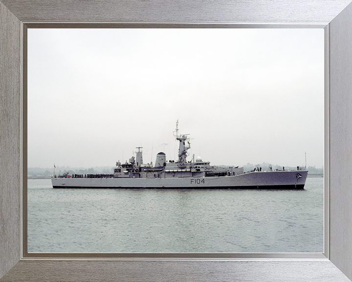 HMS Dido (F104) Royal Navy Leander Class Frigate Low Starboard Beam View Photo Print Wall Art Decor Posters, Prints, & Visual Artwork Hampshire Prints 10 x 8 Silver Frame No