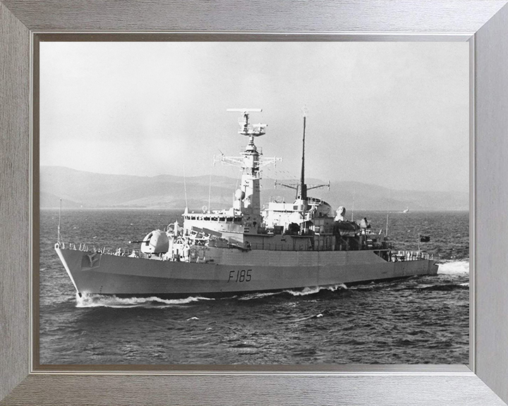 HMS Avenger (F185) Royal Navy Type 21 Frigate During Trials 1977 Photo Print Wall Art Decor Posters, Prints, & Visual Artwork Hampshire Prints 10 x 8 Silver Frame No