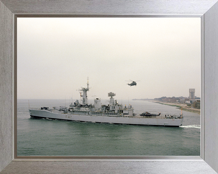 HMS Danae (F47) Royal Navy Leander Class Frigate Leaving Portsmouth Photo Print Wall Art Decor Posters, Prints, & Visual Artwork Hampshire Prints 10 x 8 Silver Frame No