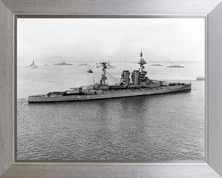 HMS Barham (04) Photo Print - Scapa Flow 1917 - Royal Navy Queen Elizabeth Class Battleship Hampshire Prints 10 x 8 Silver Frame No