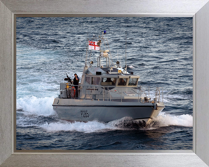 HMS Sabre P285 | Photo Print | Framed Print | Scimitar Class | Fast Patrol Vessel | Royal Navy Hampshire Prints
