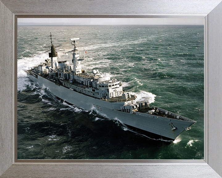 HMS Beaver (F93) Royal Navy Type 22 Frigate Hard Turn Photo Print Wall Art Decor Posters, Prints, & Visual Artwork Hampshire Prints 10 x 8 Silver Frame No