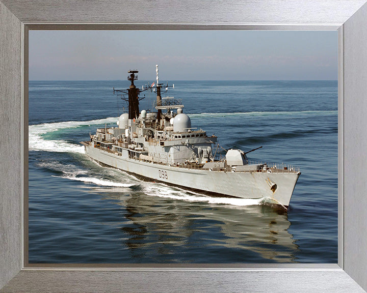 HMS York (D98) Photo Print - Turing to Port - Royal Navy Type 42 Destroyer Hampshire Prints 10 x 8 Silver Frame No