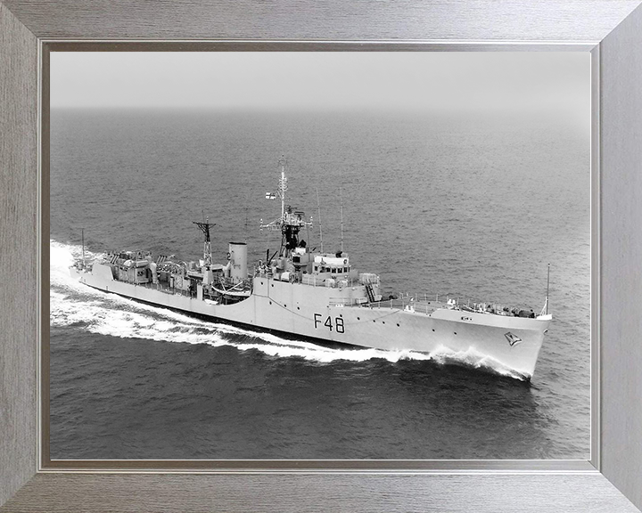 HMS Dundas (F48) Royal Navy Blackwood Class Frigate Starboard Bow View Photo Print Wall Art Decor Posters, Prints, & Visual Artwork Hampshire Prints 10 x 8 Silver Frame No