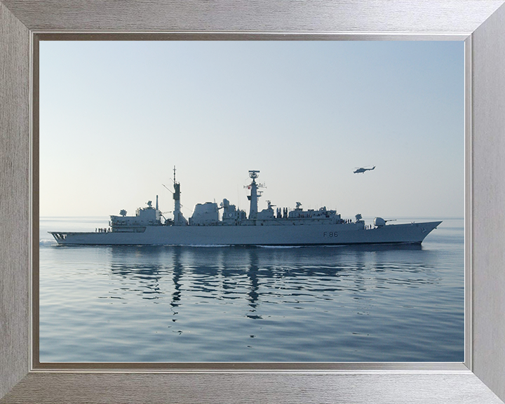 HMS Campbeltown (F86) Royal Navy Type 22 Frigate Starboard Beam Reflections Photo Print Wall Art Decor Posters, Prints, & Visual Artwork Hampshire Prints 10 x 8 Silver Frame No