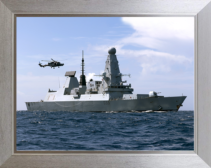HMS Dauntless (D33) Royal Navy Type 45 Destroyer With Lynx Helicopter Photo Print Wall Art Decor Posters, Prints, & Visual Artwork Hampshire Prints 10 x 8 Silver Frame No