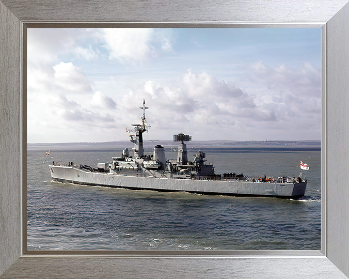 HMS Ariadne (F72) Royal Navy Leander Class Frigate Leaving Harbour Photo Print Wall Art Decor Posters, Prints, & Visual Artwork Hampshire Prints 10 x 8 Silver Frame No