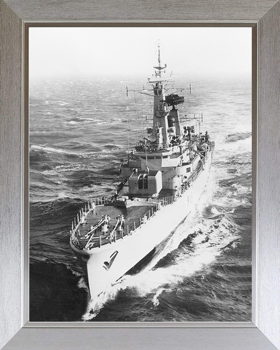 HMS Diomede (F16) Royal Navy Leander Class Frigate High Port Bow View Photo Print Wall Art Decor Posters, Prints, & Visual Artwork Hampshire Prints 10 x 8 Silver Frame No