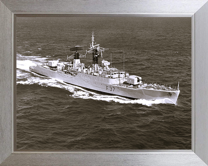 HMS Jaguar (F37) Photo Print - At Sea 1972 - Royal Navy Leopard Class Frigate Hampshire Prints 10 x 8 Silver Frame No