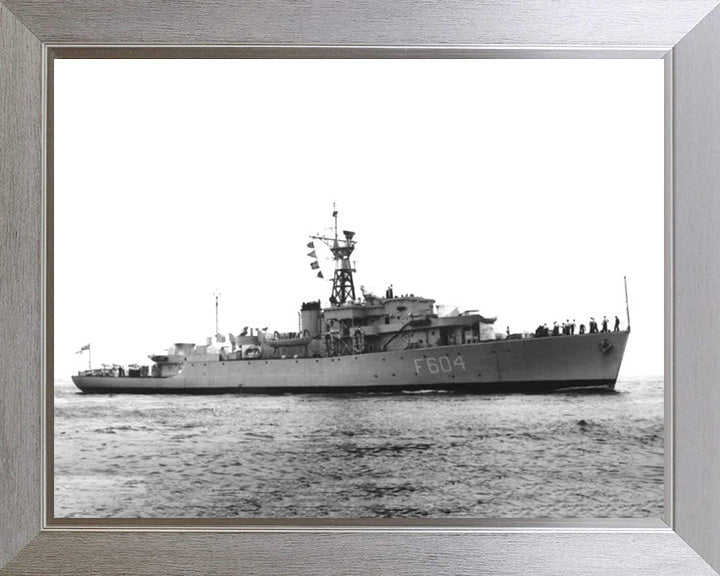 HMS Start Bay K604 Royal Navy Bay Class Frigate Photo Print or Framed Print - Hampshire Prints