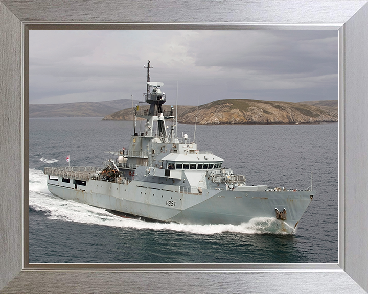 HMS Clyde (P257) Royal Navy River Class Patrol Vessel High Starboard View Photo Print Wall Art Decor Posters, Prints, & Visual Artwork Hampshire Prints 10 x 8 Silver Frame No