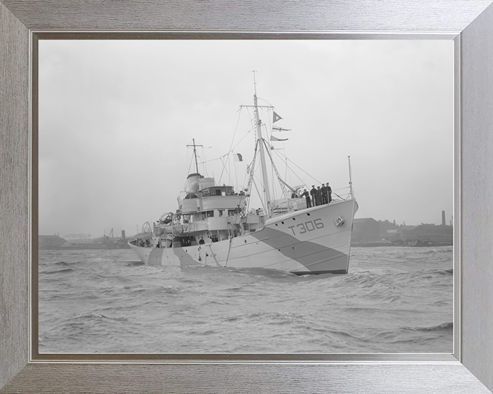 HMS Bream (T306) Royal Navy Fish Class Trawler Starboard Bow View Photo Print Wall Art Decor Posters, Prints, & Visual Artwork Hampshire Prints 10 x 8 Silver Frame No