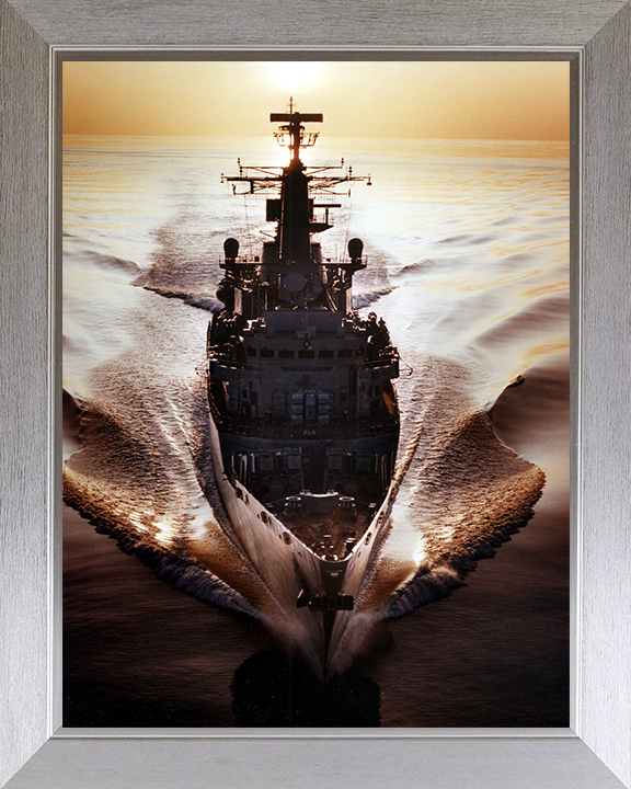 HMS Boxer (F92) Photo Print - At Sunset 1997 - Royal Navy Type 22 Frigate Posters, Prints, & Visual Artwork Hampshire Prints 10 x 8 Silver Frame No