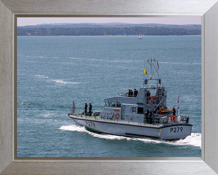 HMS Blazer (P279) Photo Print - At Sea 2022 - Royal Navy Archer Class P2000 Patrol Vessel Posters, Prints, & Visual Artwork Hampshire Prints 10 x 8 Silver Frame No