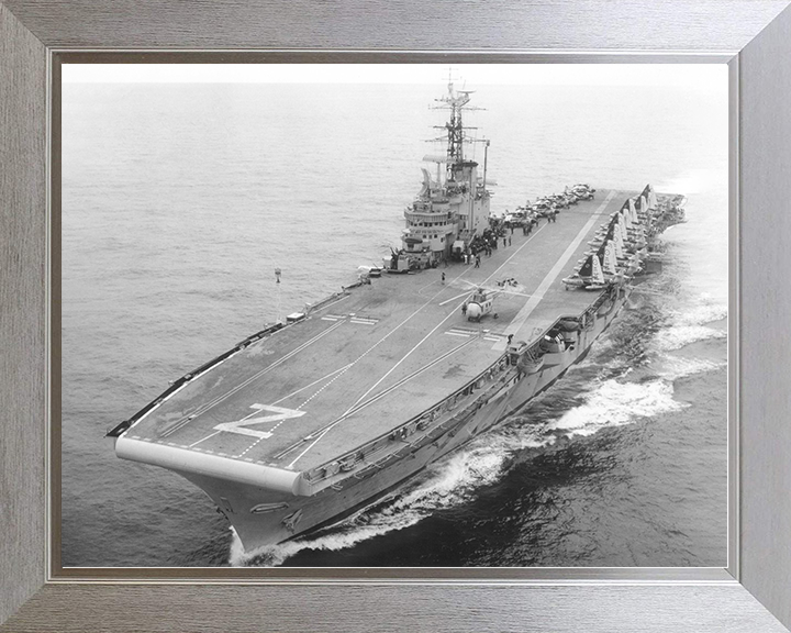 HMS Albion (R07) Royal Navy Centaur Class Carrier Underway Photo Print Wall Art Naval Decor Posters, Prints, & Visual Artwork Hampshire Prints 10 x 8 Silver Frame No