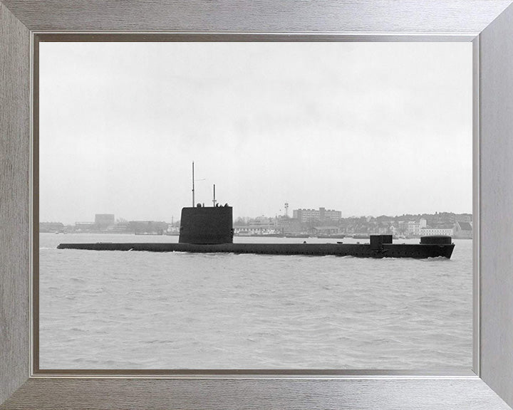 HMS Walrus S08 Royal Navy Porpoise class Submarine Photo Print or Framed Print - Hampshire Prints