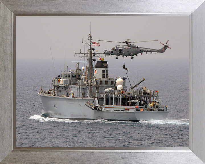HMS Quorn M41 | Photo Print | Framed Print | Hunt Class | Mine Warfare Vessel | Royal Navy Hampshire Prints