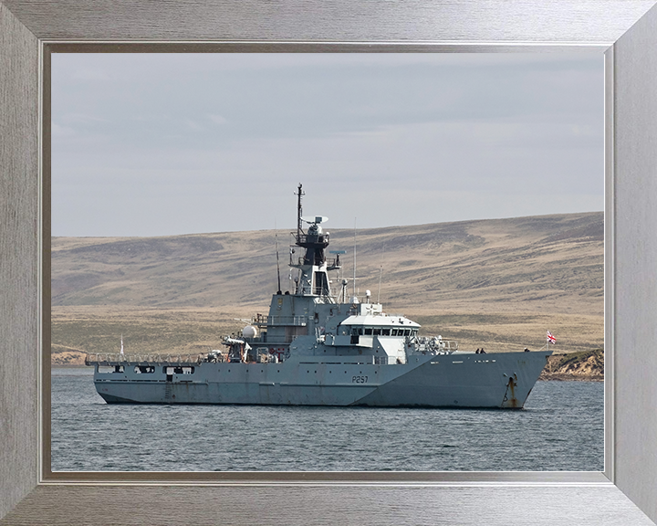 HMS Clyde (P257) Royal Navy River Class Patrol Vessel At Anchor Photo Print Wall Art Decor Posters, Prints, & Visual Artwork Hampshire Prints 10 x 8 Silver Frame No