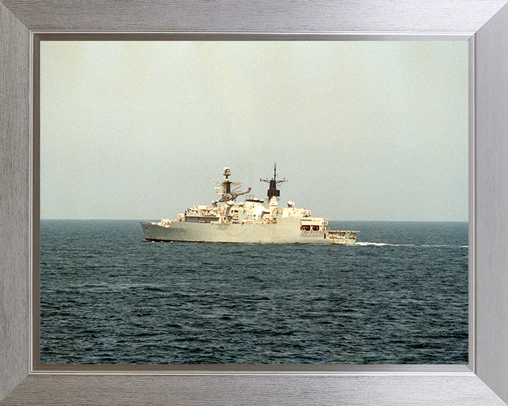 HMS Brazen (F91) Photo Print - Gulf Of Oman 1990 - Royal Navy Type 22 Frigate Hampshire Prints 10 x 8 Silver Frame No