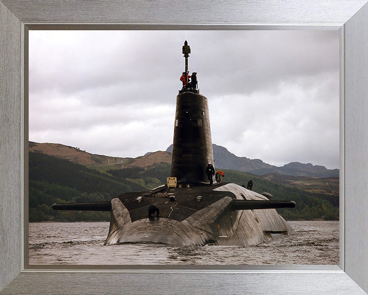 HMS Vigilant S30 Submarine | Photo Print | Framed Print | Vanguard Class | Royal Navy Hampshire Prints