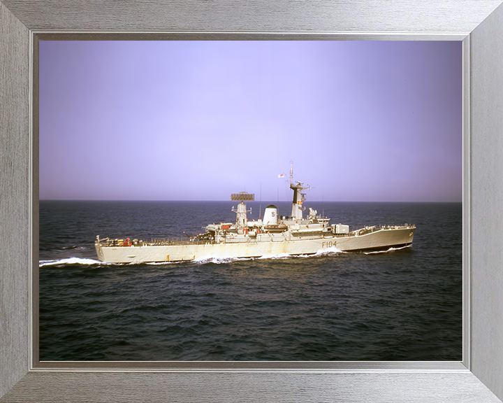 HMS Dido (F104) Royal Navy Leander Class Frigate Underway Starboard Beam View Photo Print Wall Art Decor Posters, Prints, & Visual Artwork Hampshire Prints 10 x 8 Silver Frame No