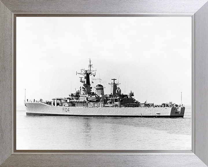 HMS Dido (F104) Royal Navy Leander Class Frigate Low Port Side View Photo Print Wall Art Decor Posters, Prints, & Visual Artwork Hampshire Prints 10 x 8 Silver Frame No