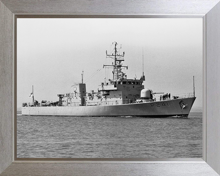 HMS Starling (P241) Photo Print - at sea 1984 - Royal Navy Peacock Class Patrol Vessel Posters, Prints, & Visual Artwork Hampshire Prints 10 x 8 Silver Frame No