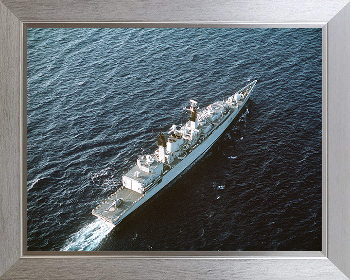 HMS Cumberland (F85) Royal Navy Type 22 Frigate At Sea 1991 Photo Print Wall Art Decor Posters, Prints, & Visual Artwork Hampshire Prints 10 x 8 Silver Frame No