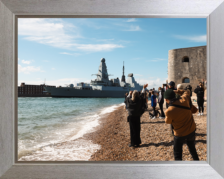 HMS Dauntless (D33) Photo Print - Round Tower 2025 - Royal Navy Type 45 Destroyer Hampshire Prints 10 x 8 Silver Frame No