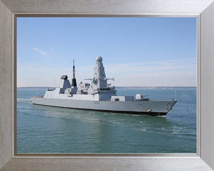 HMS Defender (D36) Royal Navy Type 45 Destroyer Entering Portsmouth Photo Print Wall Art Decor Posters, Prints, & Visual Artwork Hampshire Prints 10 x 8 Silver Frame No