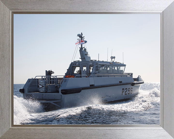 HMS Dagger (P296) Royal Navy Cutlass Class Patrol Vessel At Sea Photo Print Wall Art Decor Posters, Prints, & Visual Artwork Hampshire Prints 10 x 8 Silver Frame No
