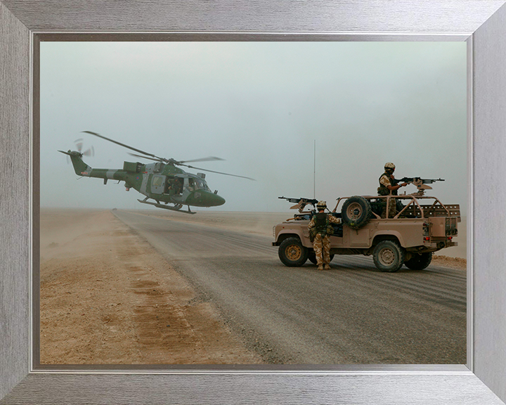 Army Air Corps Lynx Helicopter Basra Photo Print - British Army Hampshire Prints 10 x 8 Silver Frame No
