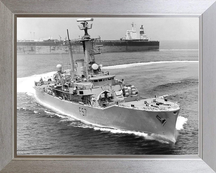 HMS Andromeda (F57) Royal Navy Leander Class Frigate Hard Turn to Port Photo Print Wall Art Decor Posters, Prints, & Visual Artwork Hampshire Prints 10 x 8 Silver Frame No