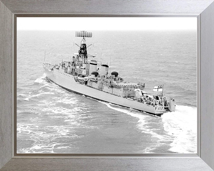 HMS Ashanti (F117) Royal Navy Tribal Class Frigate Turning to Port Photo Print Wall Art Decor Posters, Prints, & Visual Artwork Hampshire Prints 10 x 8 Silver Frame No