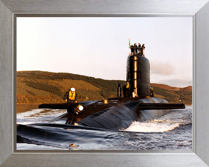 HMS Resolution S22 Royal Navy Resolution class Submarine Photo Print or Framed Print - Hampshire Prints