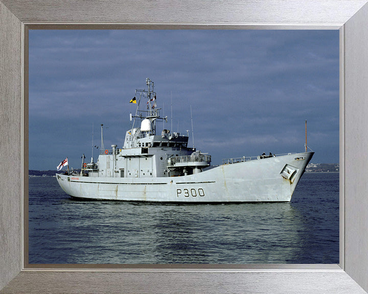 HMS Lindisfarne P300 Royal Navy Island class Patrol Vessel Photo Print or Framed Photo Print Hampshire Prints