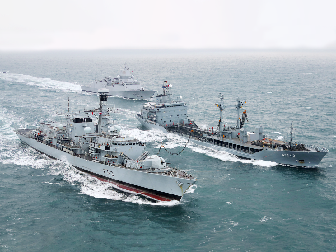 HMS St Albans (F83) - RAS With HNoMS Roald Amundsen - Royal Navy Type 23 Frigate Photo Print Wall Art Naval Decor UK Posters, Prints, & Visual Artwork Hampshire Prints 6 x 4 No Frame No