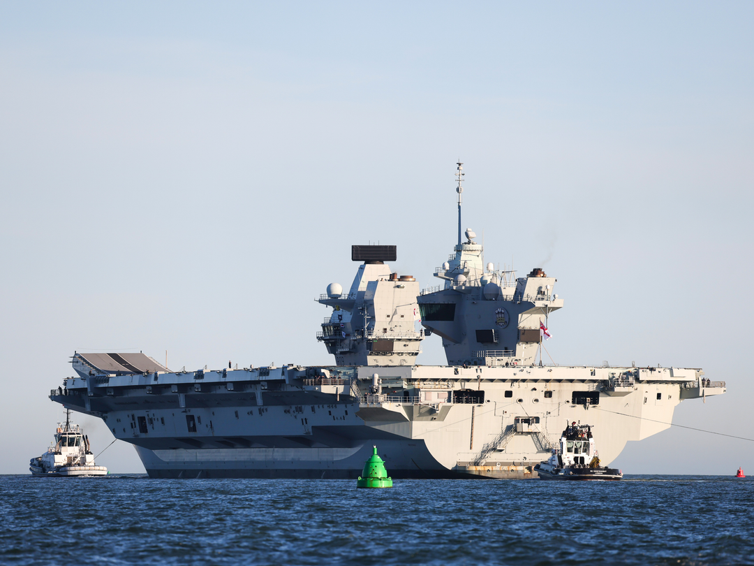 HMS Prince of Wales (R09) Royal Navy Queen Elizabeth Class Aircraft Carrier Sails Photo Print Posters, Prints, & Visual Artwork Hampshire Prints 6 x 4 No Frame No
