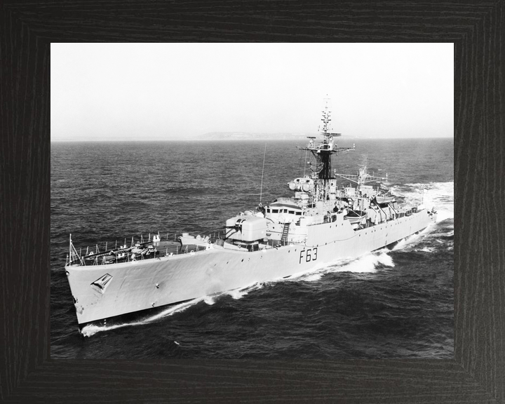 HMS Scarborough F63 Whitby Class Frigate 1967 Photo Print - Posters, Prints, & Visual Artwork - by Hampshire Prints (image 3 of 9)
