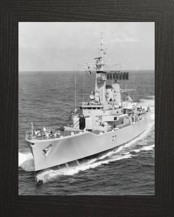 HMS Scylla F71 Leander Class Frigate Port Bow View Photo Print - Posters, Prints, & Visual Artwork - by Hampshire Prints (image 3 of 9)