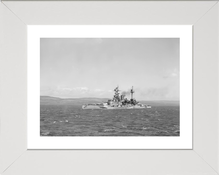 HMS Malaya Queen Elizabeth Class Battleship 1945