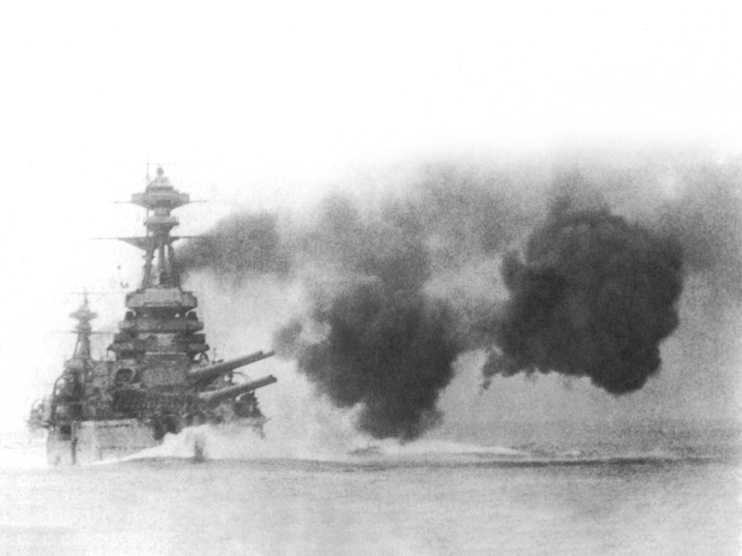 HMS Royal Sovereign (05) Revenge Class Battleship 1918