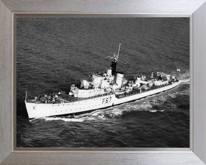 HMS Tyrian F67 Type 16 Frigate Photo Print - Posters, Prints, & Visual Artwork - by Hampshire Prints (image 7 of 9)