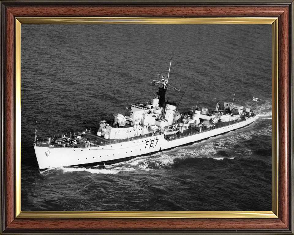HMS Tyrian F67 Type 16 Frigate Photo Print - Posters, Prints, & Visual Artwork - by Hampshire Prints (image 9 of 9)