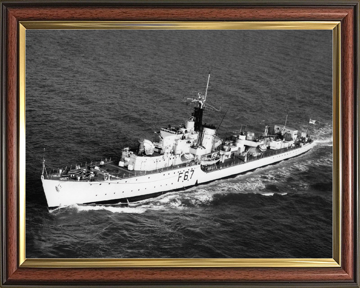 HMS Tyrian F67 Type 16 Frigate Photo Print - Posters, Prints, & Visual Artwork - by Hampshire Prints (image 9 of 9)