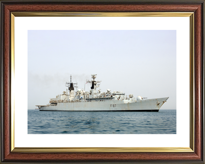 HMS Chatham F87 Type 22 Frigate Iraq 2008