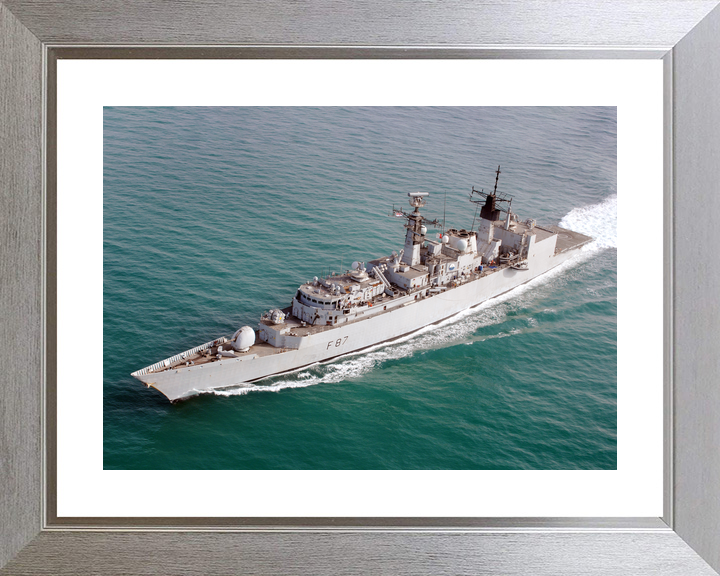 HMS Chatham F87 Type 22 Frigate Khawr al Amaya 2008