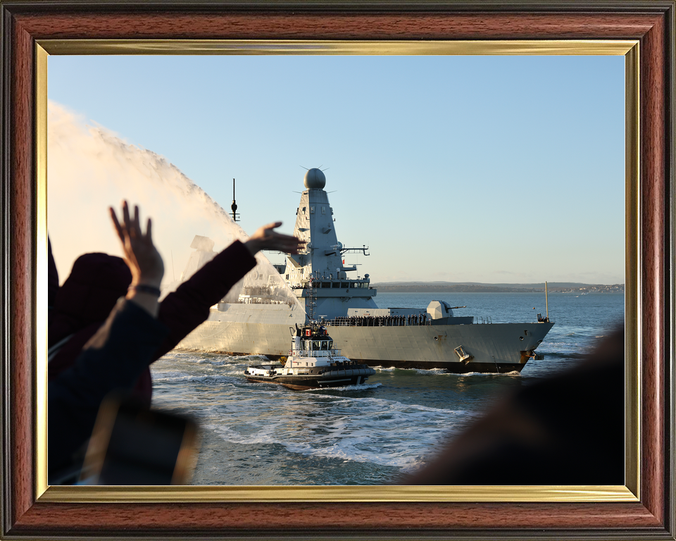 HMS Dauntless D33 Type 45 Destroyer 30 November 2025 Families Waving