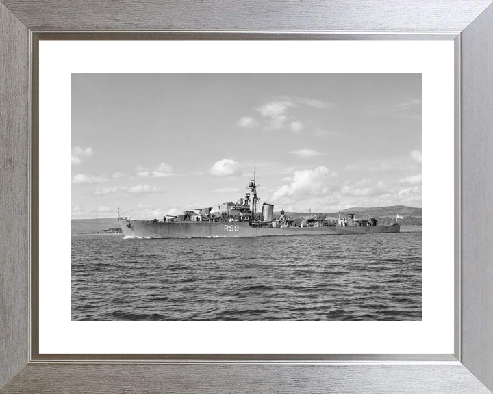 HMS Urchin R99 U Class Destroyer September 1943